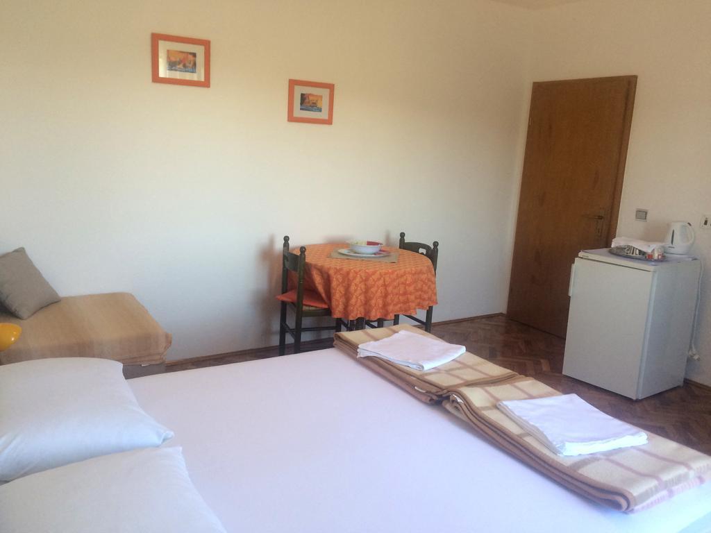 Apartments Radulovic Biograd Na Moru Exterior photo