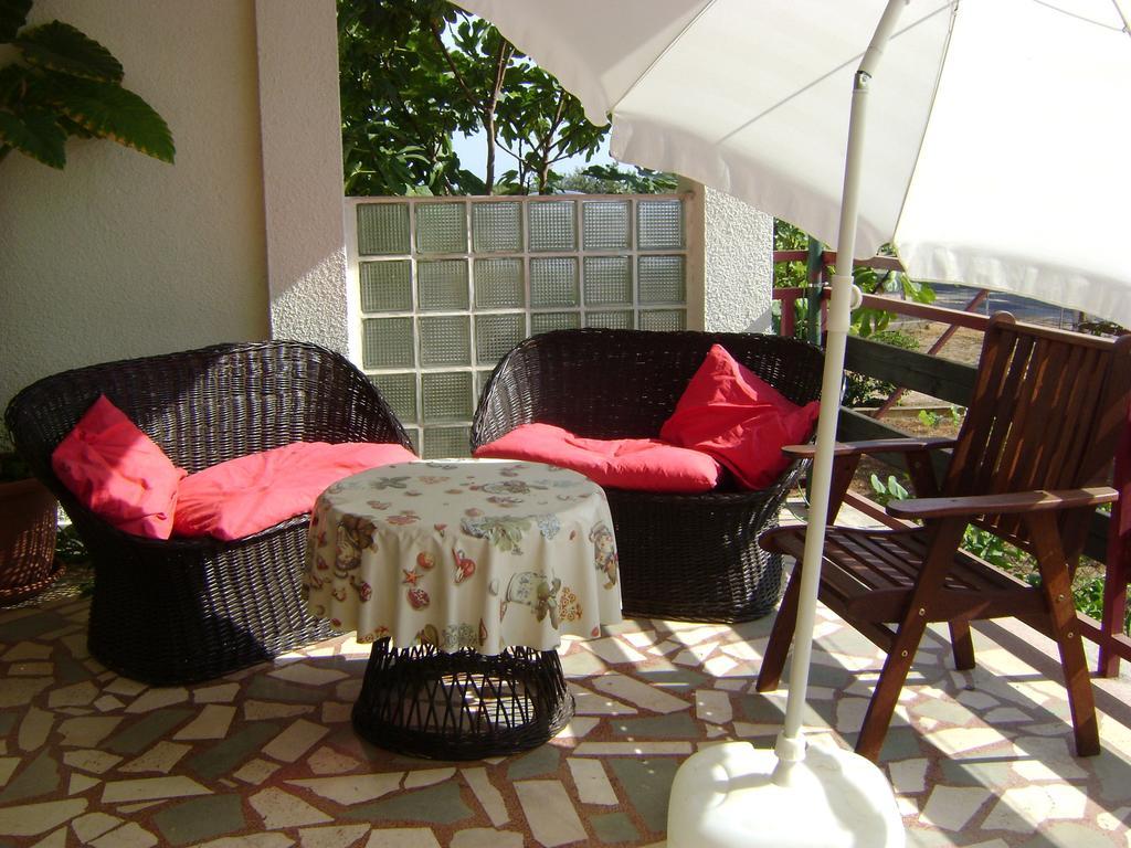 Apartments Radulovic Biograd Na Moru Room photo